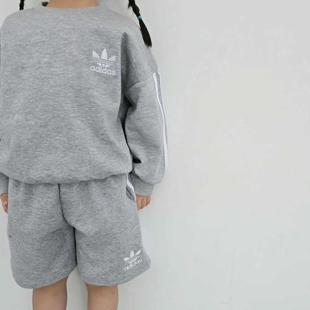【80-140cm】二点セット 超人気商品 今季も大流行 7色選べる おしゃれ トレーナー+ショートパンツ セットアップ