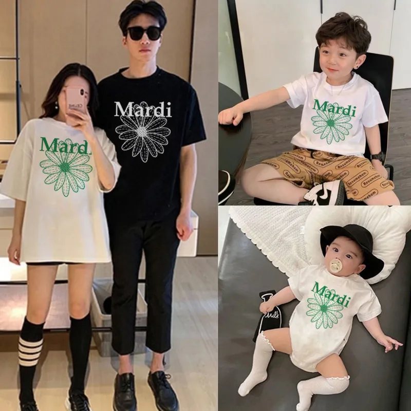 【66-160cm+親サイズ】絶対後悔しない  着やすい カジュアル 親子ペア 半袖  ロンパース/Ｔシャツ