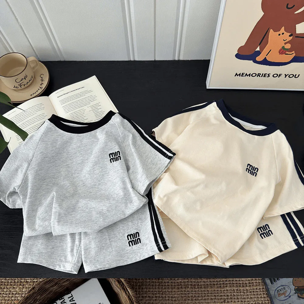 【80-140cm】二点セット 人気上昇中 柔らかな素材 快適 カジュアル 半袖 Ｔシャツ＋ショートパンツ セットアップ