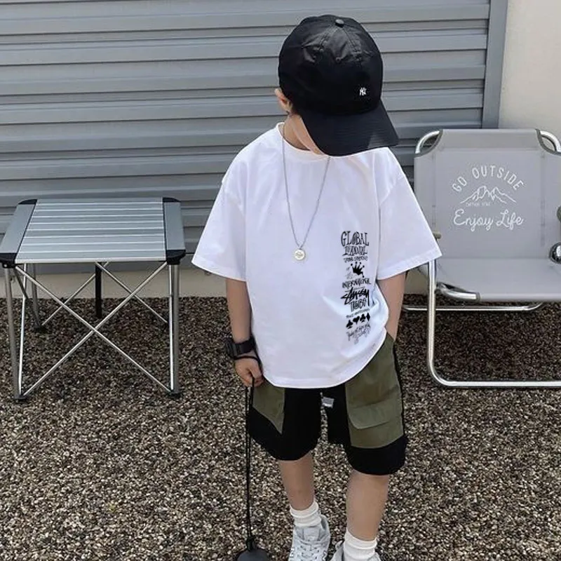 【90-160cm】着回し最強 爆売れ中 カジュアル プリント 着やすい  男の子 半袖 Ｔシャツ