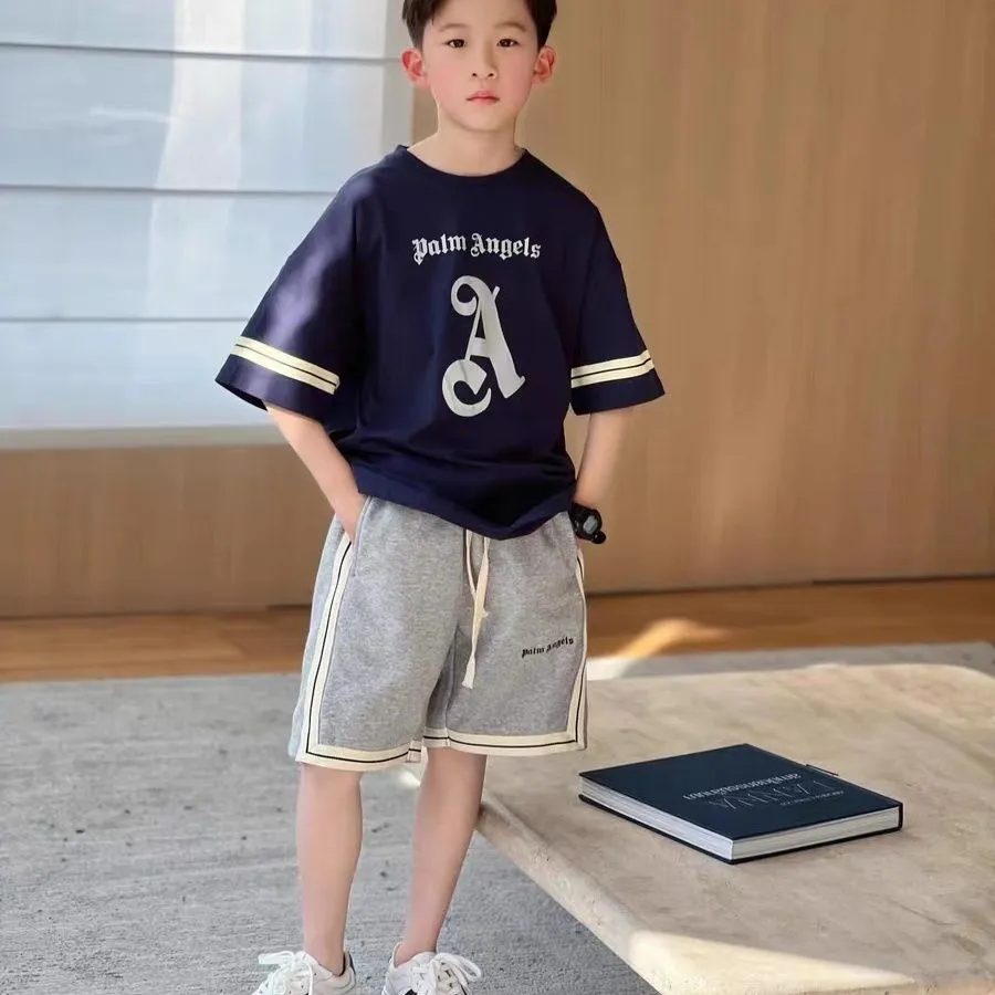 【120-170cm】着回し力抜群 スタイリッシュ デイリーにぴったり 快適 男の子 半袖 Ｔシャツ