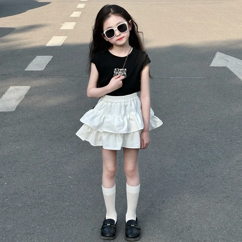 【120-170cm】二点セット 単品注文OK お気に入り おしゃれ スウィート 女の子 Ｔシャツ＋スカート セットアップ