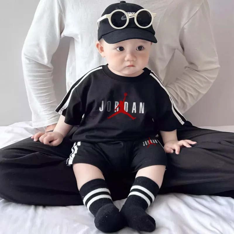 【80-160cm】二点セット 単品注文可 超人気商品 着心地良い 男の子 半袖Ｔシャツ＋ショートパンツ セットアップ