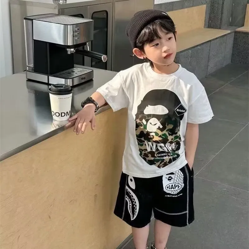 【90-160cm】着回し力抜群 爆売れ中 トレンド カッコイイ 合わせやすい 男の子 半袖 Ｔシャツ