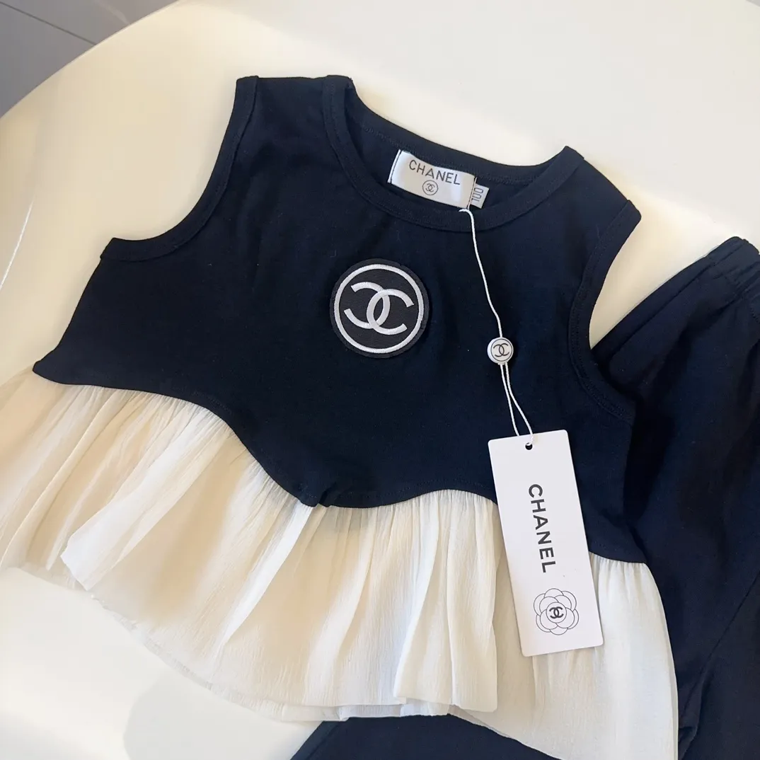【90-140cm】二点セット オシャレ度高め 気質満点  きれいめ 女の子 タンクトップ＋パンツ セットアップ