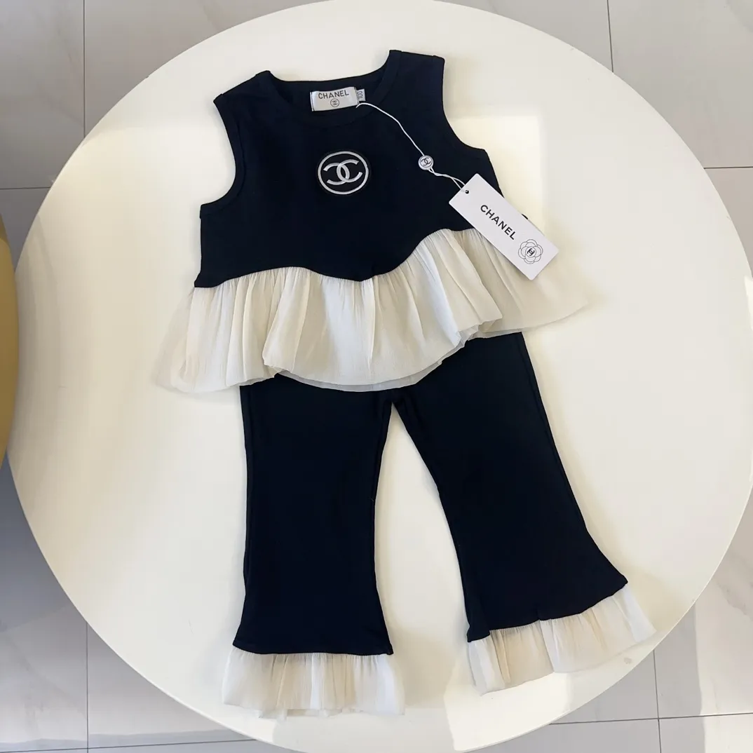 【90-140cm】二点セット オシャレ度高め 気質満点  きれいめ 女の子 タンクトップ＋パンツ セットアップ