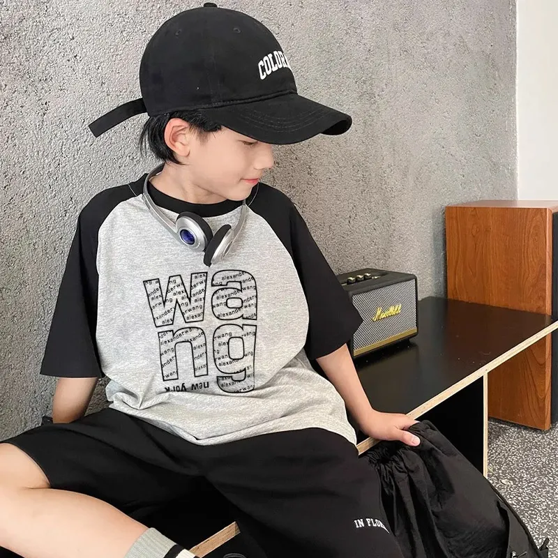 【110-170cm】絶対欲しい  大注目 夏新作 シンプル 合わせやすい 男の子 半袖 Ｔシャツ