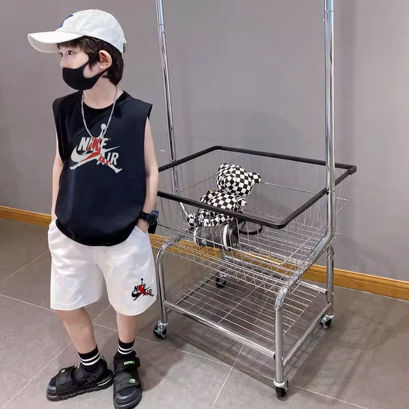 【90-160cm】二点セット トレンド感たっぷり カジュアル 大人気 男の子 タンクトップ＋ショートパンツ セットアップ