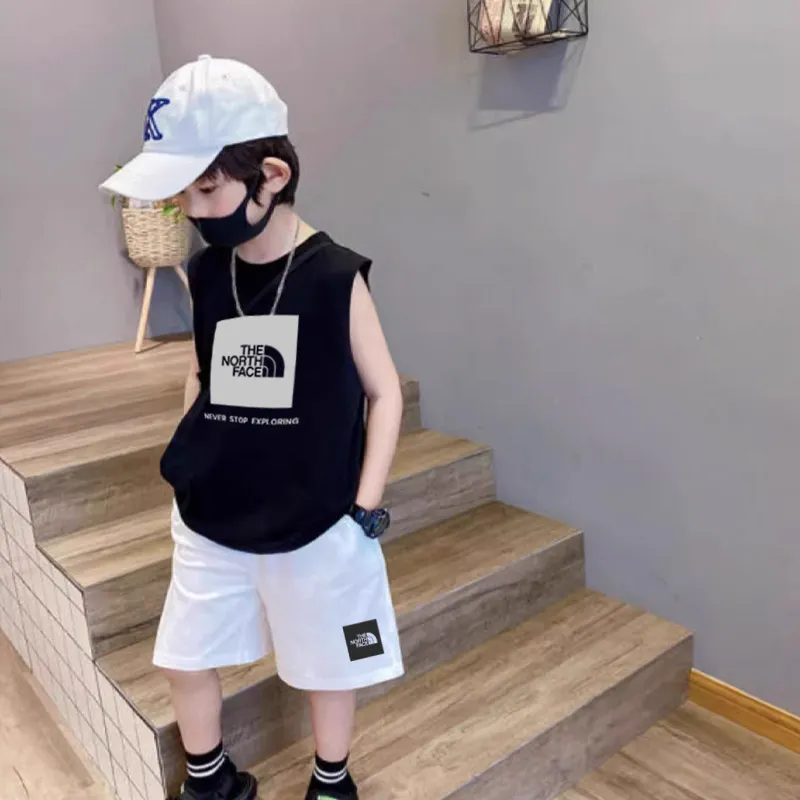 【90-160cm】二点セット 人気爆発中 売れ筋 カジュアル 男の子 タンクトップ＋ショートパンツ セットアップ