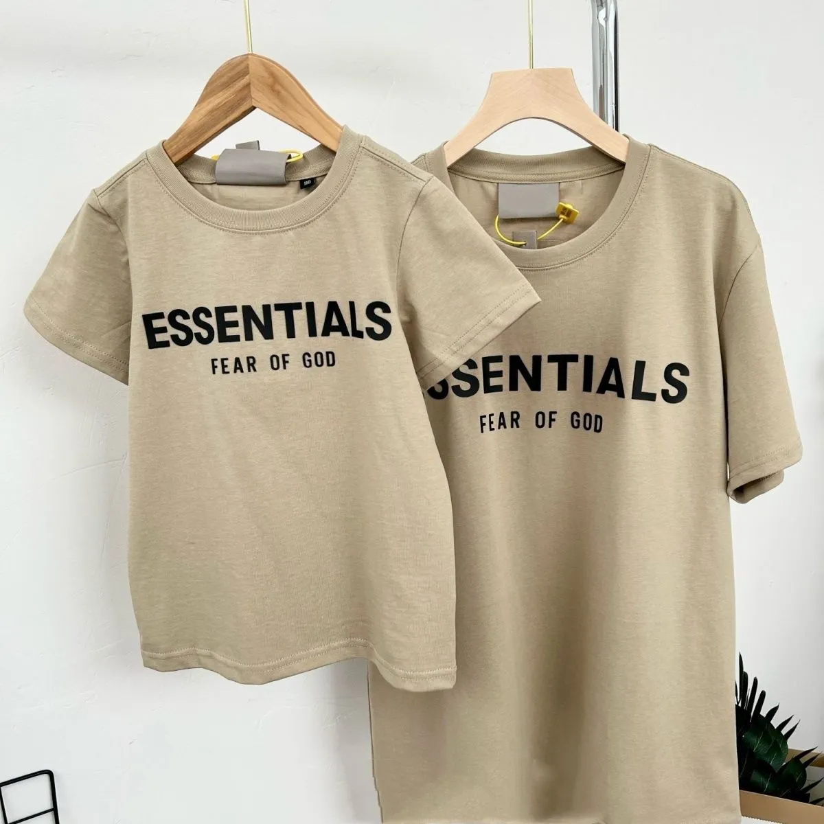 【90-160cm+親サイズ】コンフォート感抜群 カジュアル カラバリ豊富 親子ペア 半袖 Ｔシャツ