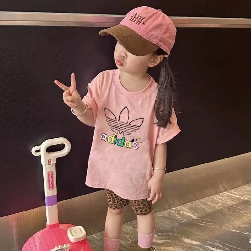 【90-140cm】元気いっぱい 爆売れ中 カジュアル 可愛い 着やすい 女の子 半袖 Ｔシャツ/ショートパンツ