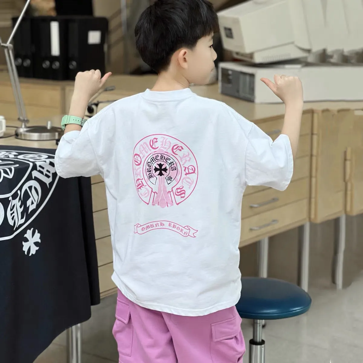 【90-160cm】絶対見逃さないで 爆売れ中 カジュアル スタイリッシュ 半袖 Ｔシャツ